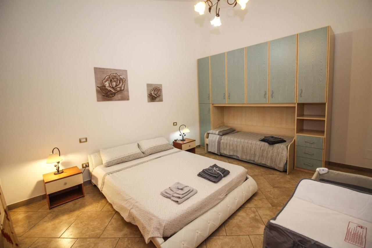Apartmán Casa Di Fabia SantʼAntìoco Exteriér fotografie