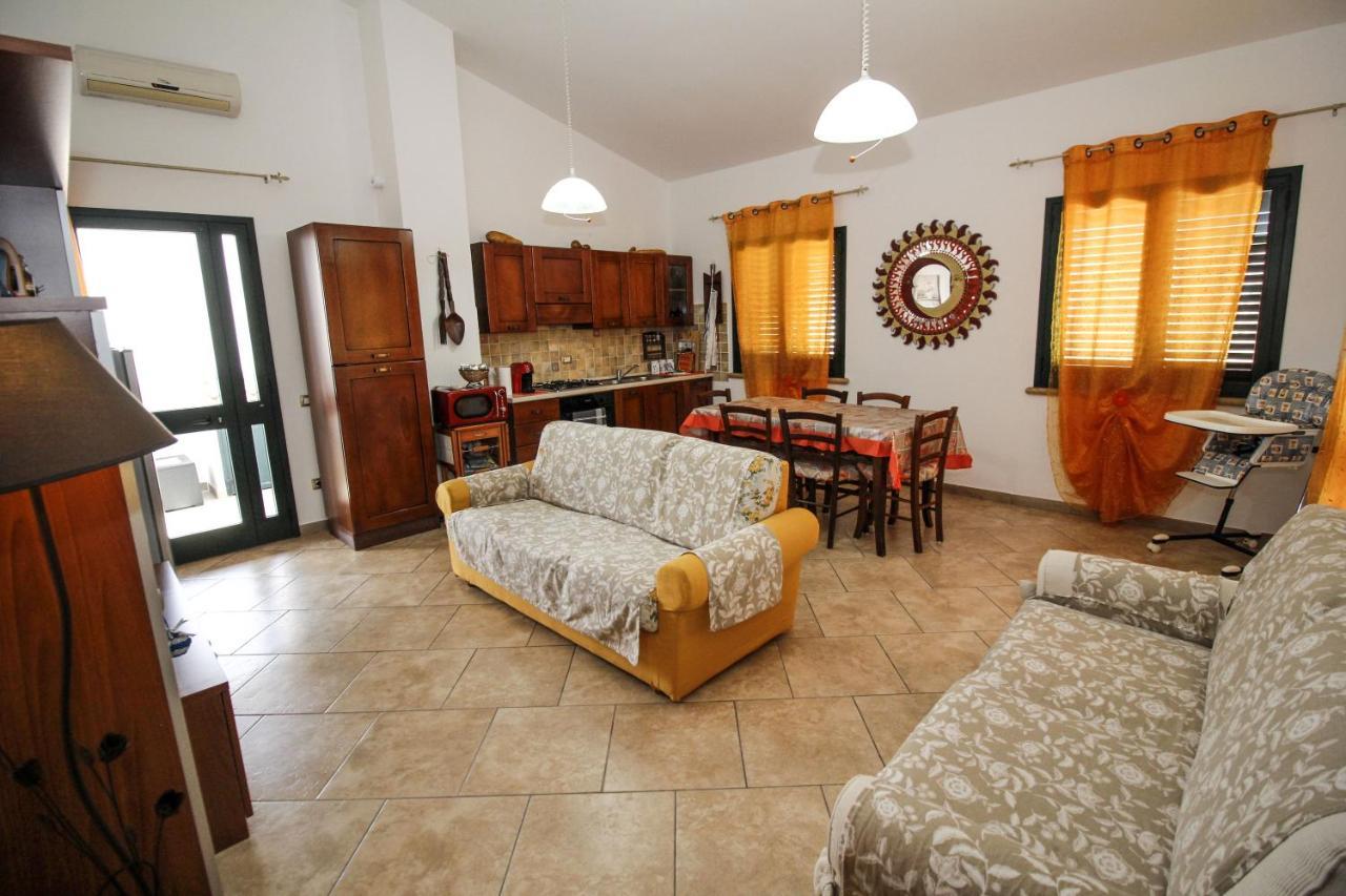 Apartmán Casa Di Fabia SantʼAntìoco Exteriér fotografie